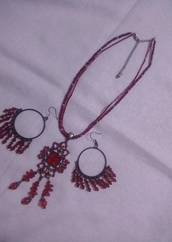 Kırmızı Boncuklu Nakışlı Bohem Kadın Kolye ve Küpe Seti