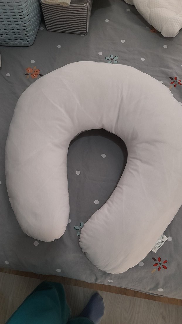 Yıldız Desenli Gri Emzirme ve Hamilelik Yastığı - Görsel 3