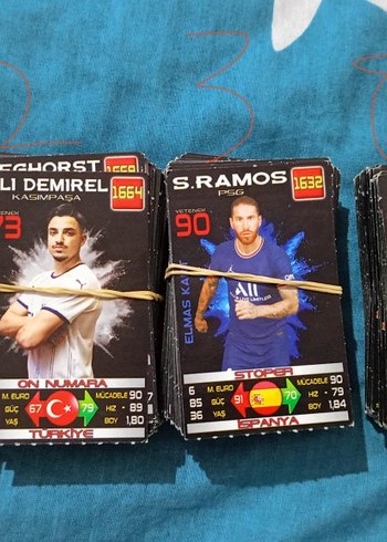 Renkli Plastik Süper Final Kart Oyunları - Görsel 2