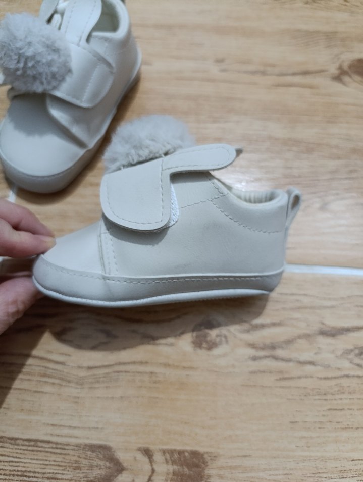 Kız Bebek Beyaz Kürklü İlk Adım Ayakkabısı - Görsel 2