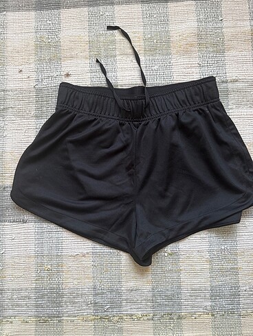 H&M spor şort