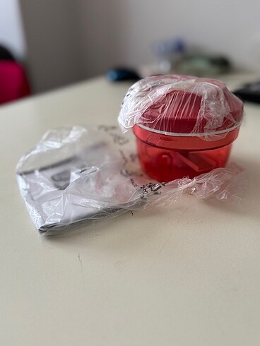 Tupperware el robotu