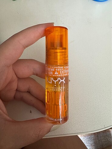 Nyx Duck plump