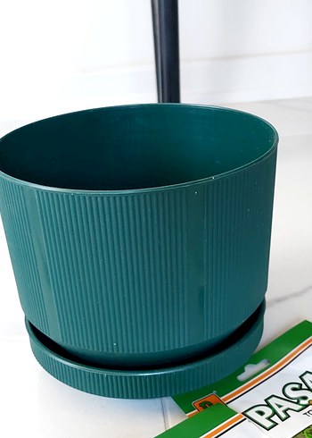 Bahçıvan Seti;Sulama Kabı,Saksı,Toprak, 2 paket tohum - Görsel 5