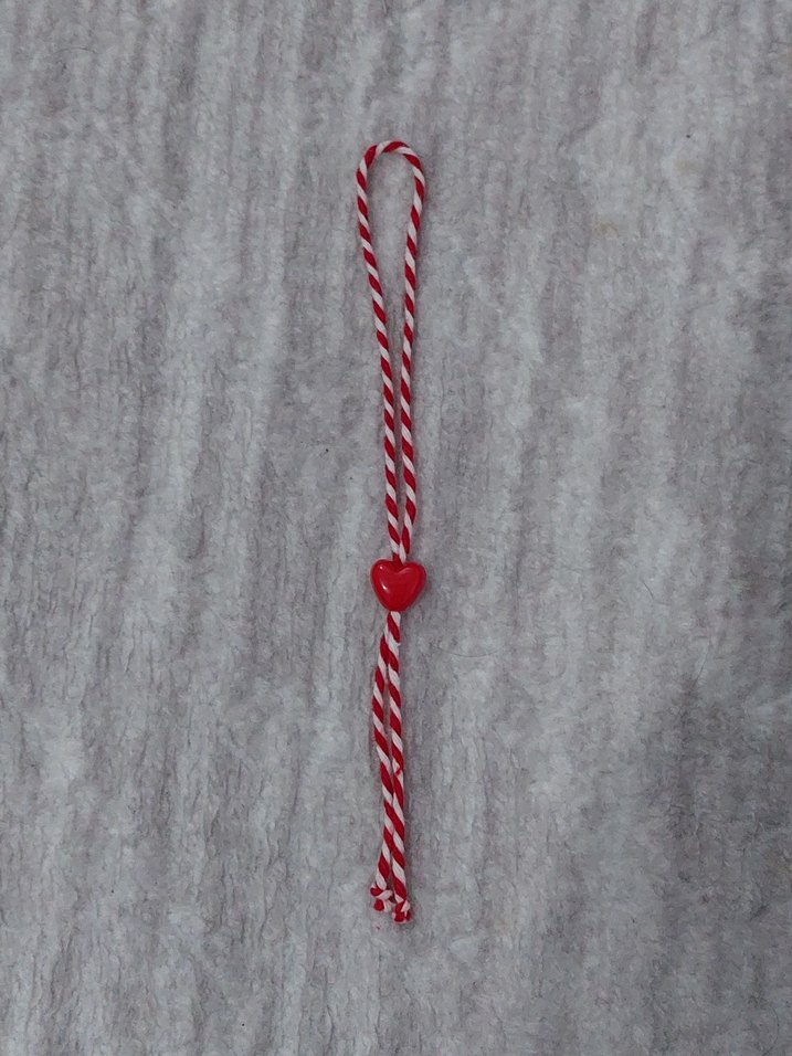 Kırmızı Nakışlı Püsküllü Kadın Bileklik - Görsel 2