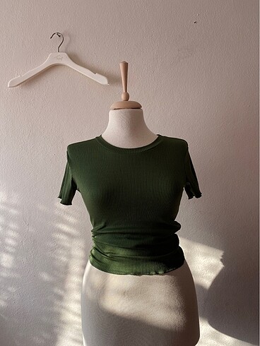 Asker yeşili crop