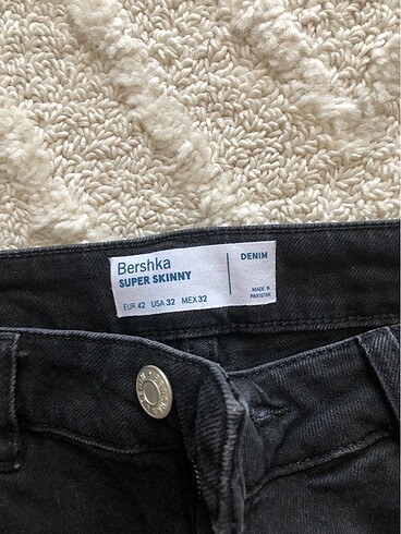 BERSHKA Erkek Super Skinny Jean - Görsel 3