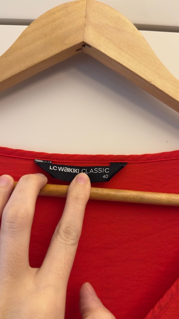 Kırmızı V Yaka Uzun Salaş Elbise - Görsel 2