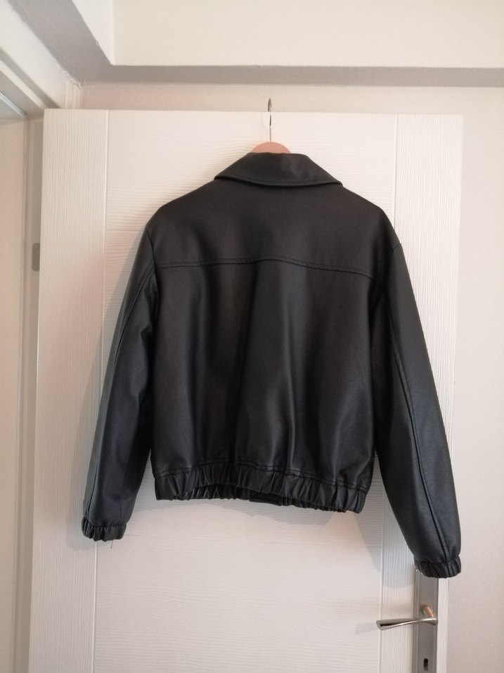 Düğmeli Siyah suni Deri Kadın Ceket - Görsel 3