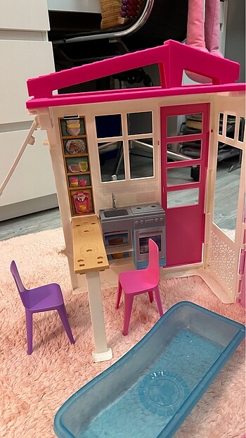  Barbie Evi