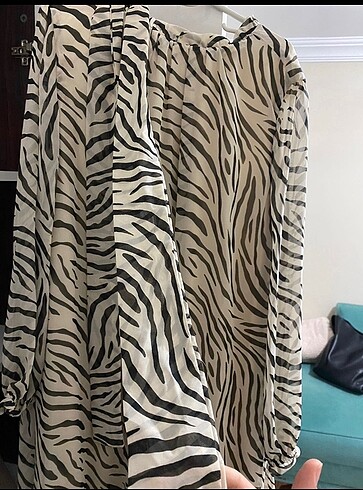 Diğer Zebra desenli şifon kemerli elbise
