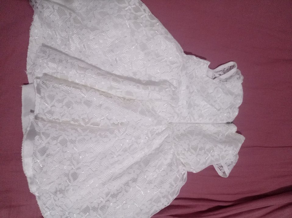 Kız Çocuk Beyaz Dantel Nakışlı Elbise - Görsel 4