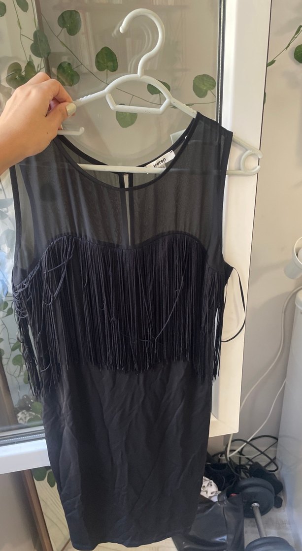 Püsküllü Siyah Mini Elbise - Görsel 2