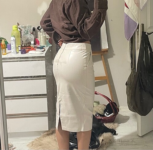 Dilvin deri beyaz kalem etek - Görsel 2