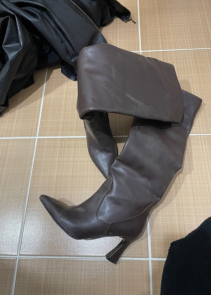 Uzun kahverengi topuklu çizme - Görsel 3