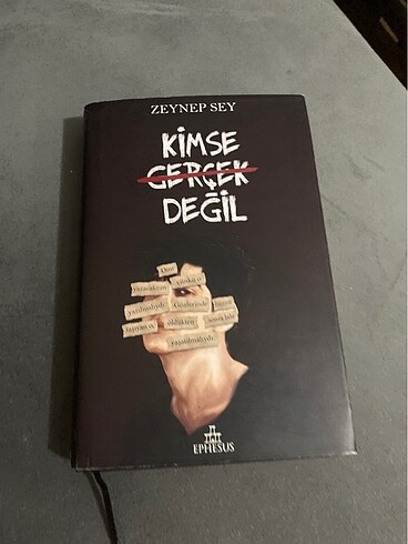 kimse gerçek değil