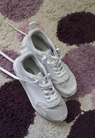 nike ayakkabi