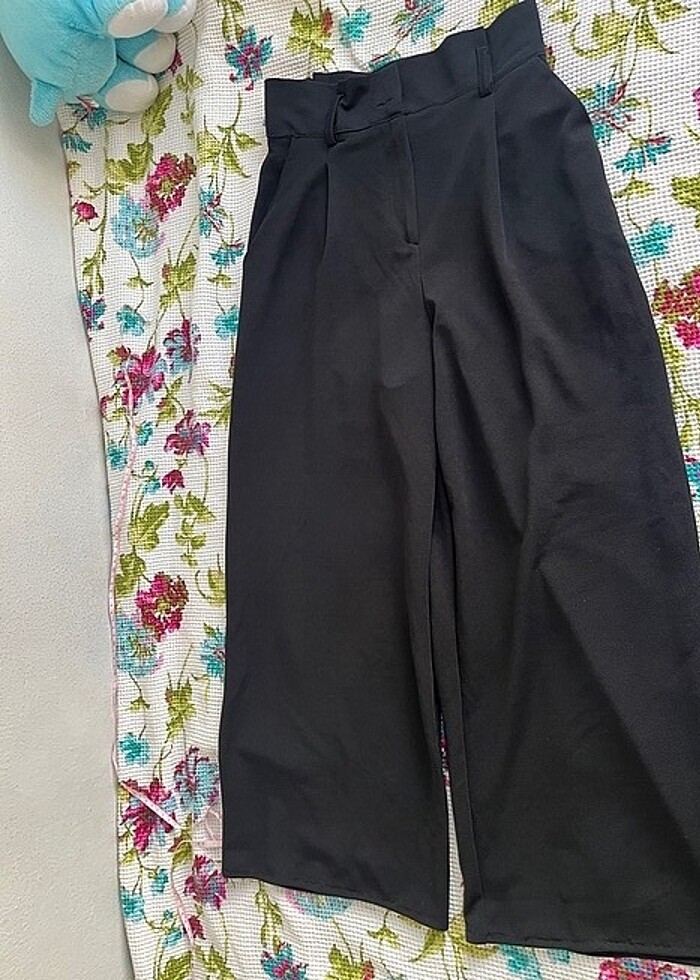 Trendyol milla geniş paça pantolon - Görsel 2