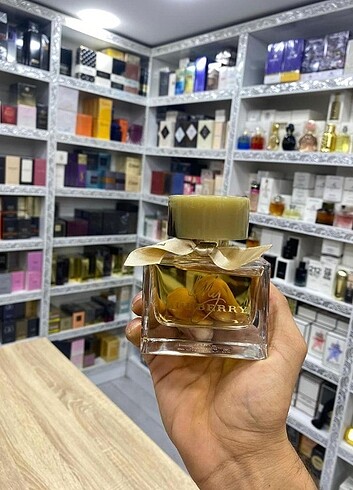 Burberry İTHAL ORİJİNAL