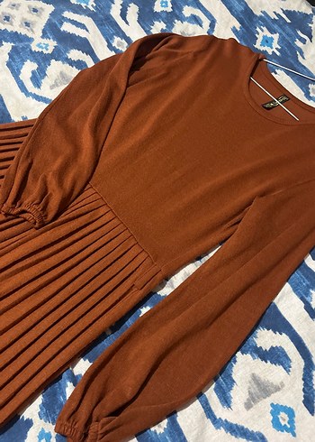 Kadın Kahverengi Piliseli Uzun Elbise - Görsel 4