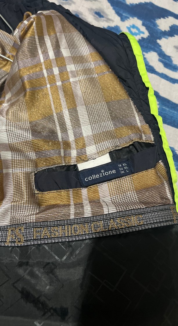 Siyah Fermuarlı Kışlık Mont - Görsel 3