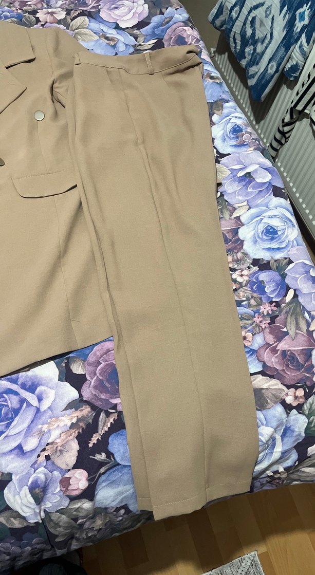 Bej Uzun Kollu Kadın Blazer Ceket - Görsel 2