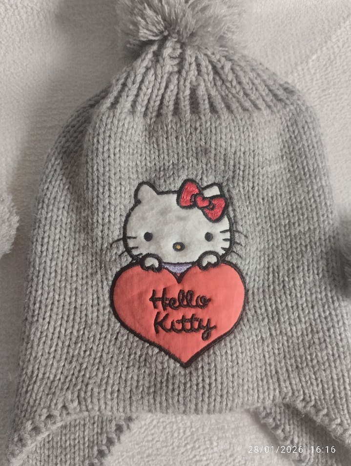 Gri Nakışlı Hello Kitty Örgü Çocuk Bere - Görsel 2