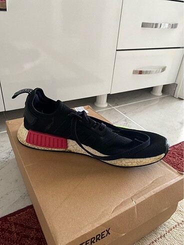 tek ebat Beden siyah Renk Adidas büyük numara spor ayakkabı