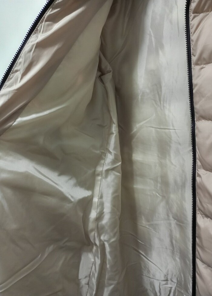 Kadın bej rengi şişme mont orta boy - Görsel 3