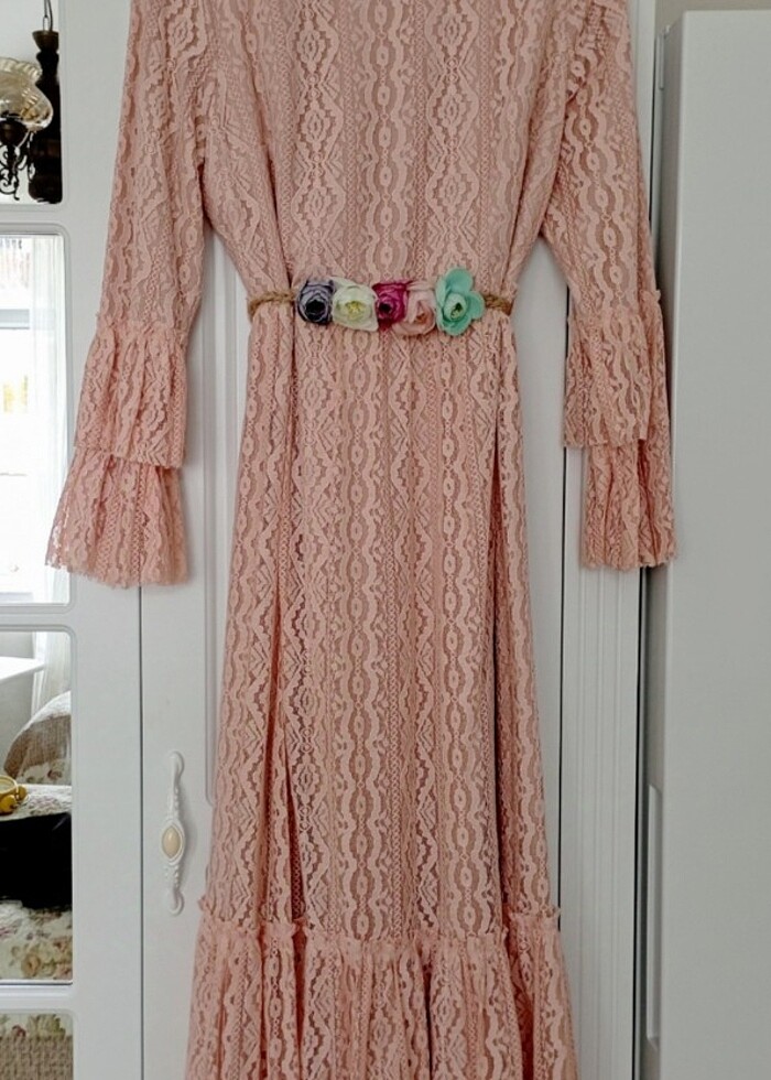 Pudra pembesi uzun dantel elbesj - Görsel 3