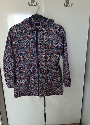 H&M Kız çocuğu yağmurluk