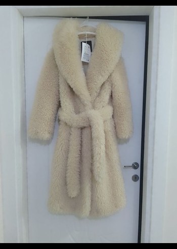 Pull and bear kürk kaban