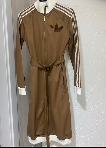 Adidas elbise