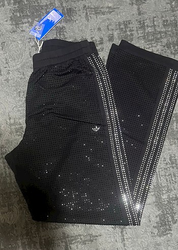 Adidas ürünü