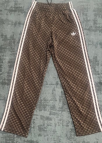 Adidas ürünü