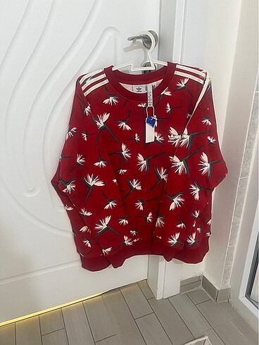 Adidas magugu sweatshirt