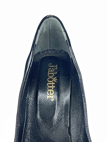 38 Beden siyah Renk Jabotter Stiletto %70 İndirimli.