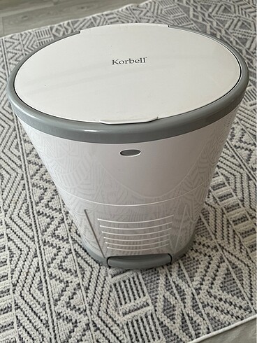 Korbell çöp kovası