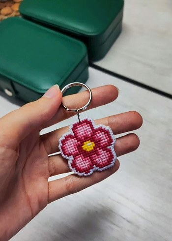 Pembe Çiçek Anahtarlık