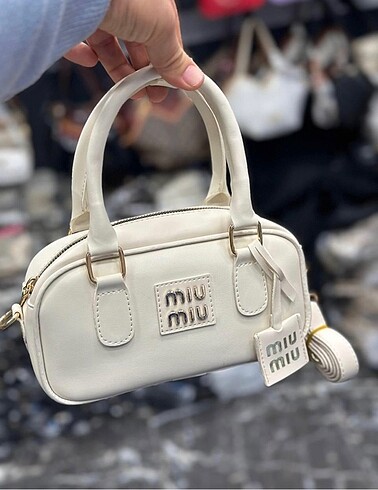 Miu Miu Miu Miu Çanta