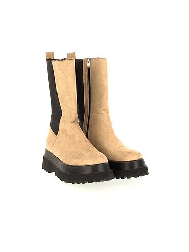 Diğer PreLoved Bot %70 İndirimli.