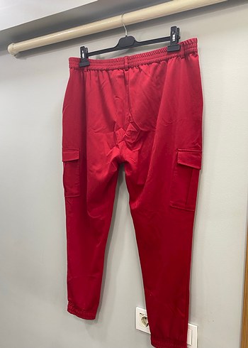 LC Waikiki Düğmeli Kırmızı Rahat Kesim Kadın Pantolon
