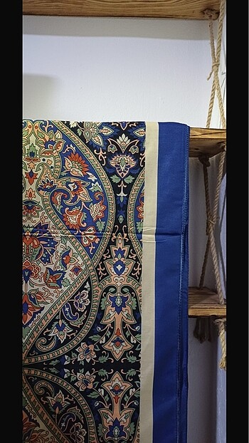 Desenli Şal