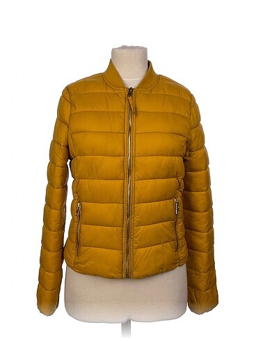 Bershka Mont %70 İndirimli.