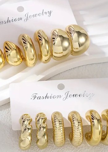 Altın Renkli Küpeler - Görsel 2