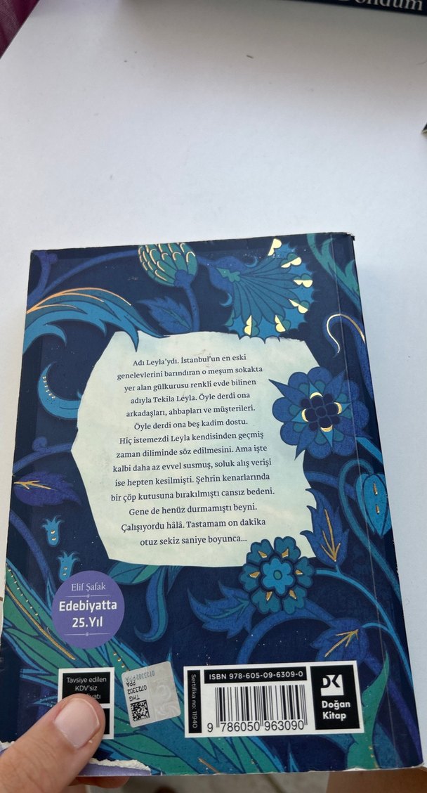 Elif Şafak - On Dakika Otuz Sekiz Saniye Roman - Görsel 2