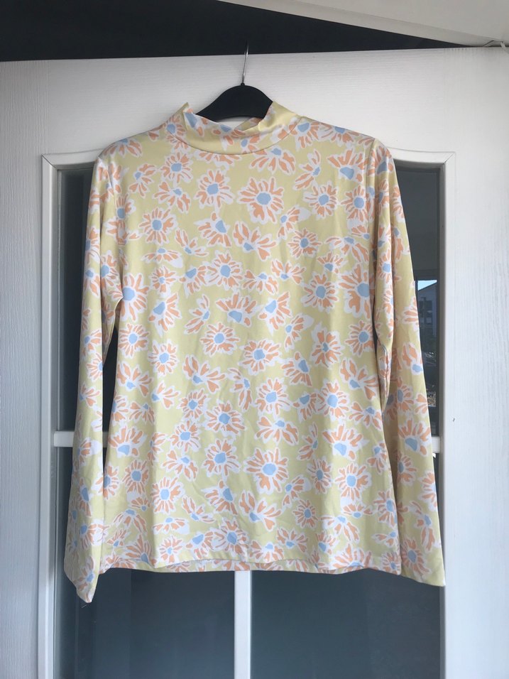 Sarı Pastel Çiçek Desenli Vintage Body - Görsel 2