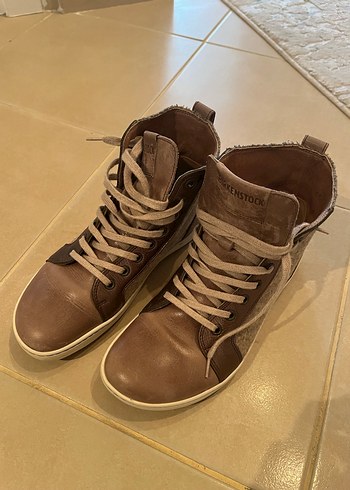 Süet Kahverengi Bağcıklı Converse