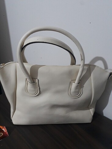 GIVENCHY Çanta 