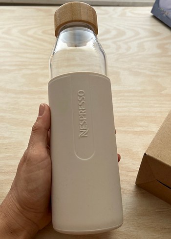 Nespresso NESPRESSO Bej ve Gri Cam Su Şişesi